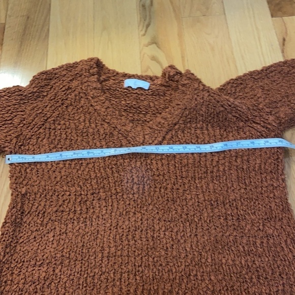 Evereve Braeve Chunky Knit Flare Sleeve Rust Sweater, good preworn condition - Picture 6 of 8